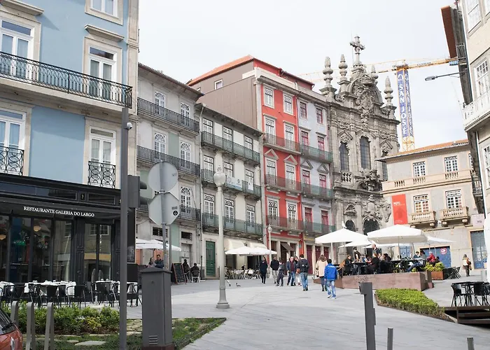 Merc Ribeira's Up Place * Oporto