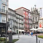 Merc Ribeira's Up Place * Oporto